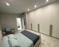 Herverkoop - Villa -
Orihuela Costa - PAU 26