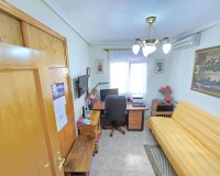 Herverkoop - Villa -
Orihuela Costa - Playa Flamenca