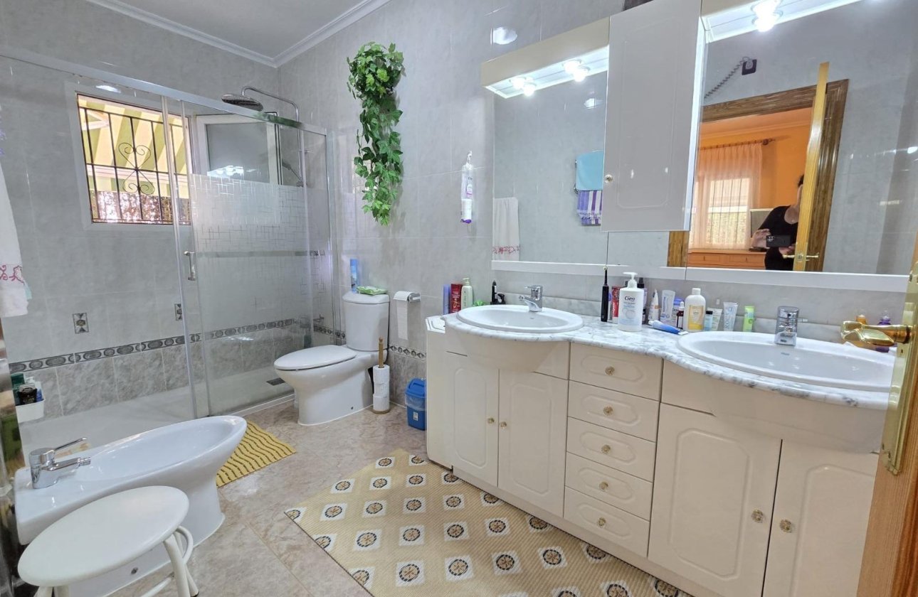 Herverkoop - Villa -
Orihuela Costa - Playa Flamenca