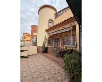 Herverkoop - Villa -
Orihuela Costa - Playa Flamenca