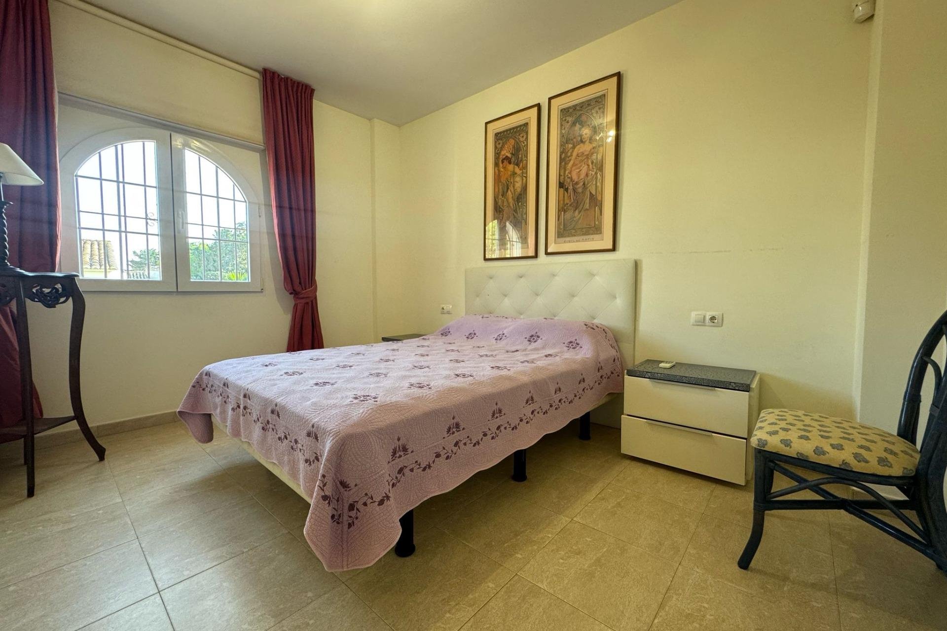 Herverkoop - Villa -
Orihuela Costa - Playa Flamenca