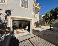 Herverkoop - Villa -
Orihuela Costa - Playa Flamenca