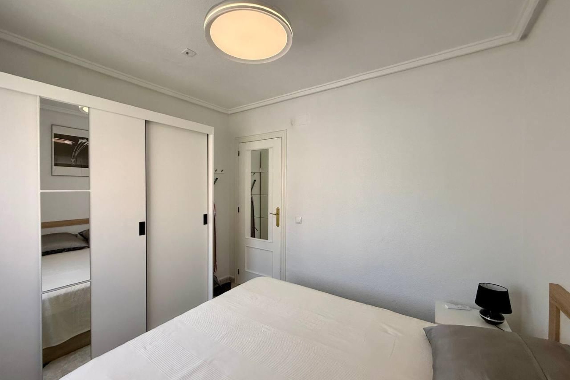 Herverkoop - Villa -
Orihuela Costa - Playa Flamenca