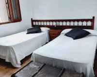 Herverkoop - Villa -
Orihuela Costa - Punta Prima