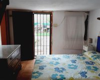 Herverkoop - Villa -
Orihuela Costa - Punta Prima