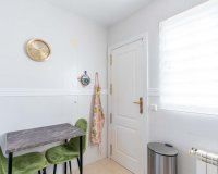 Herverkoop - Villa -
Orihuela Costa - Punta Prima