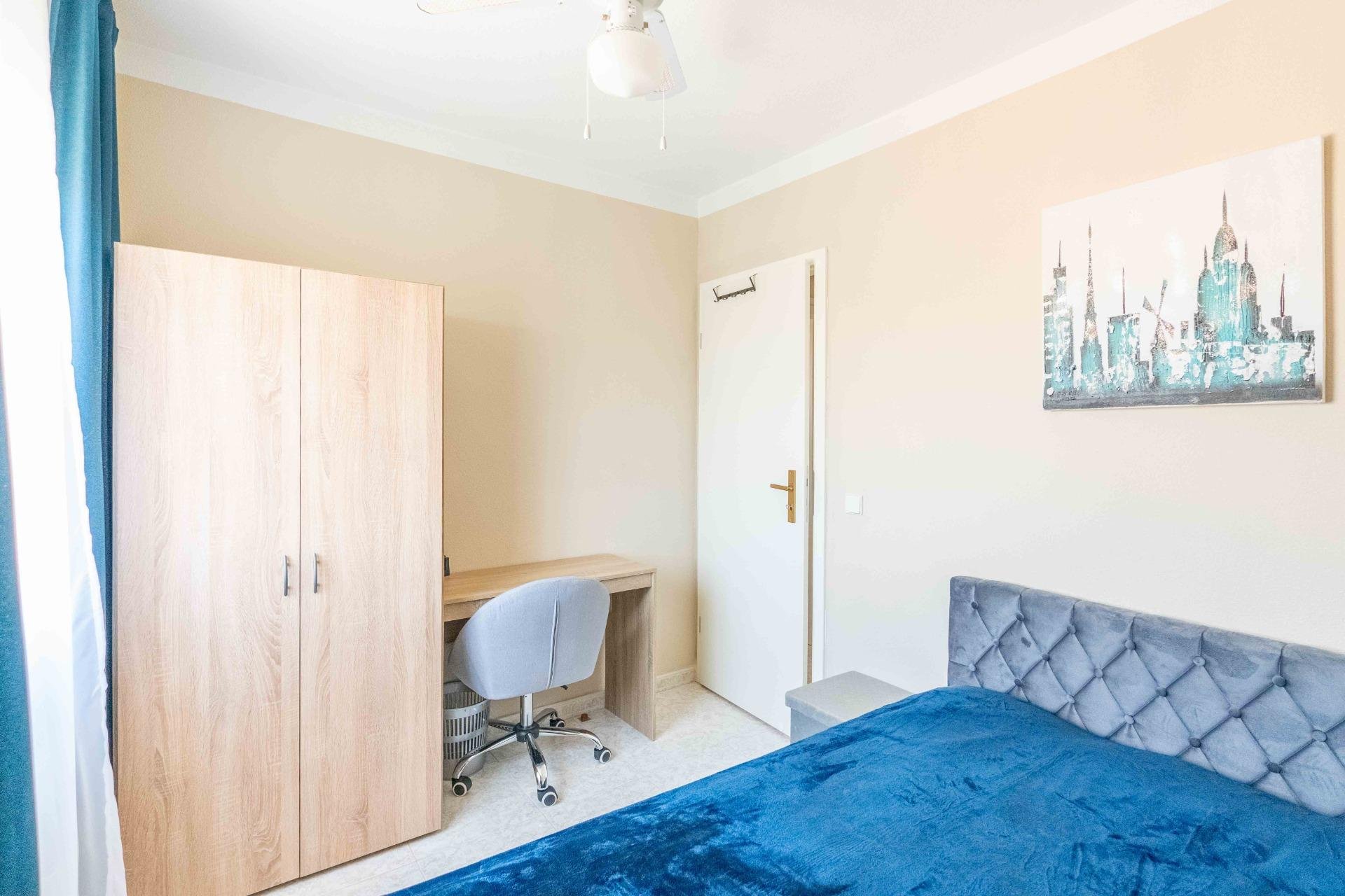 Herverkoop - Villa -
Orihuela Costa - Punta Prima