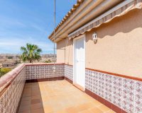 Herverkoop - Villa -
Orihuela Costa - Punta Prima