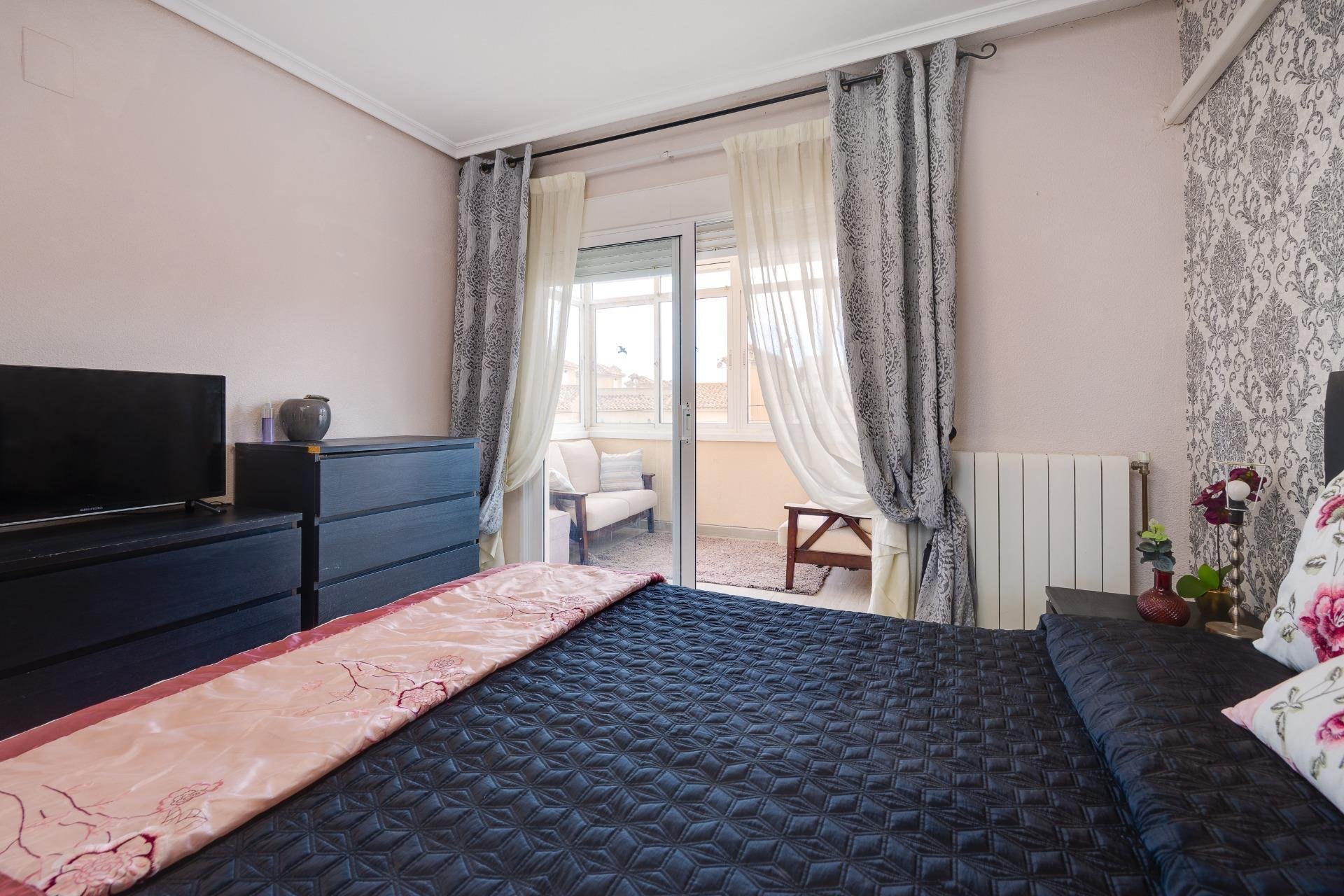 Herverkoop - Villa -
Orihuela Costa - Villamartín-las Filipinas