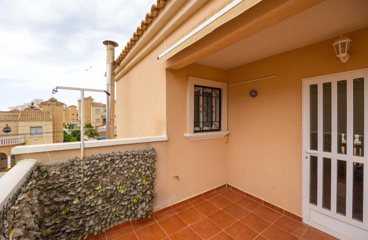 Herverkoop - Villa -
Orihuela Costa - Villamartín-las Filipinas