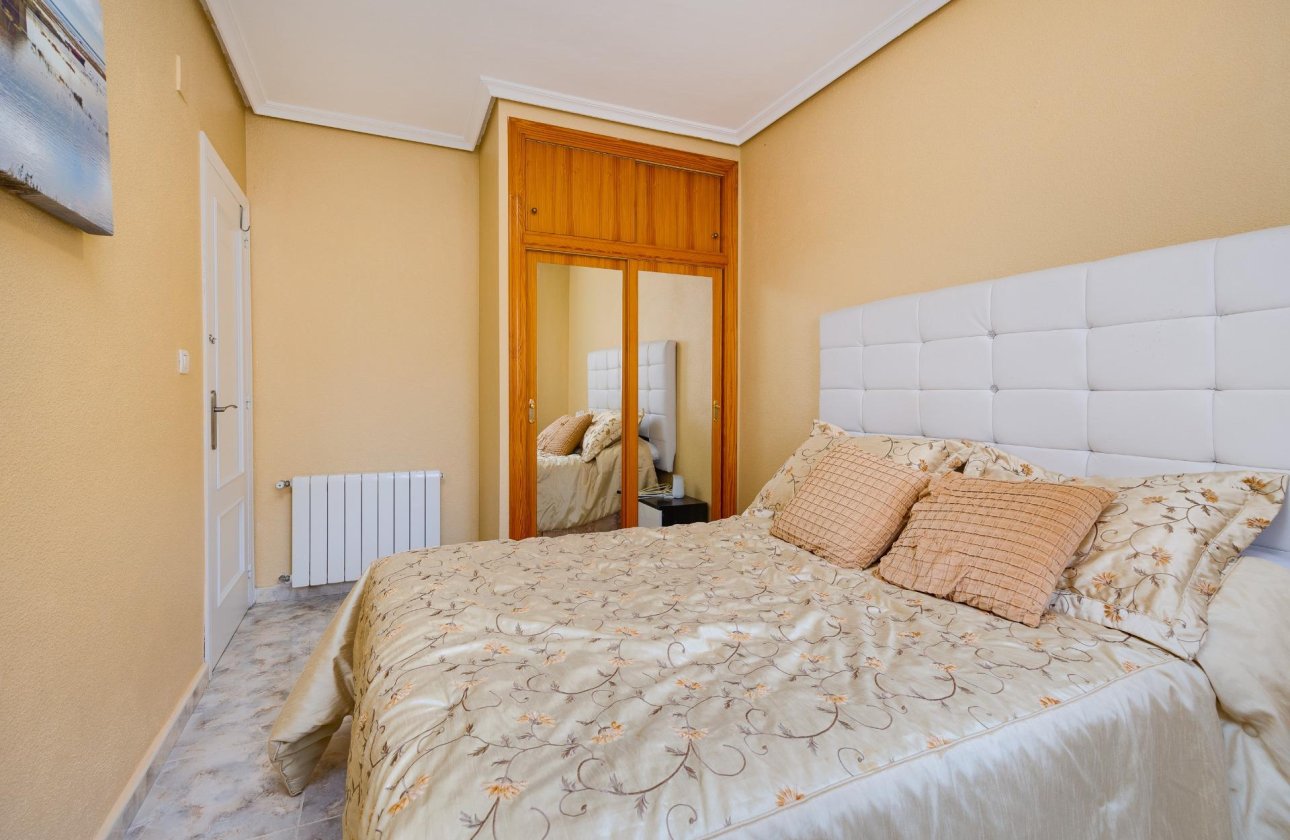 Herverkoop - Villa -
Orihuela Costa - Villamartín-las Filipinas