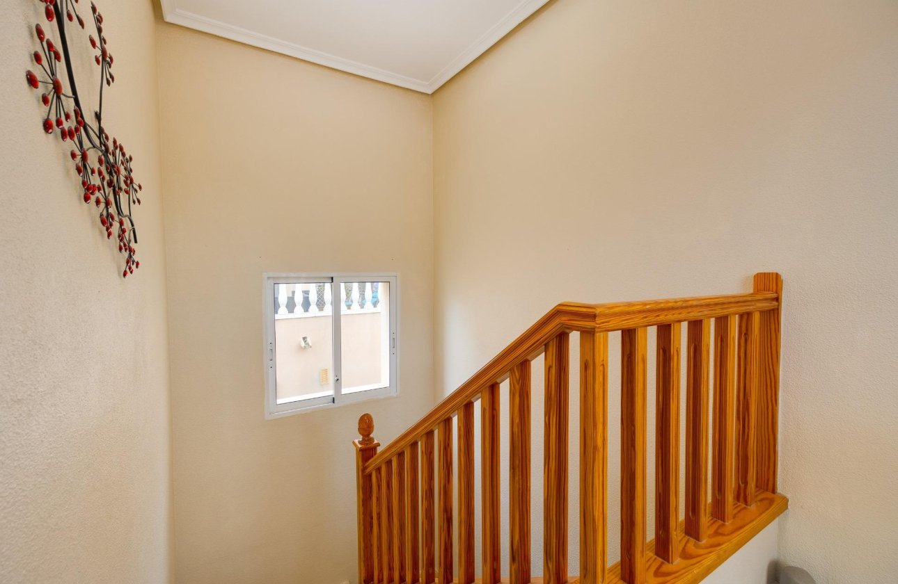 Herverkoop - Villa -
Orihuela Costa - Villamartín-las Filipinas