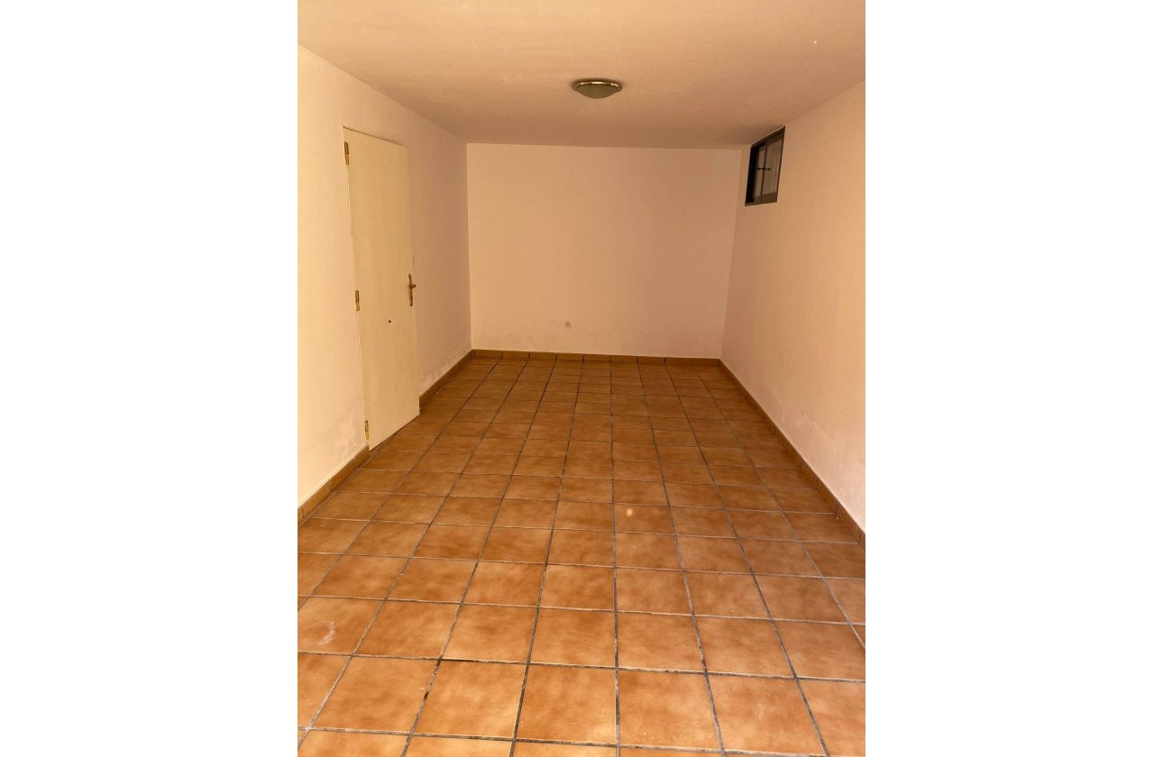 Herverkoop - Villa -
Orihuela Costa - Villamartín-las Filipinas