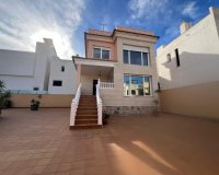 Herverkoop - Villa -
Orihuela Costa - Villamartín-las Filipinas