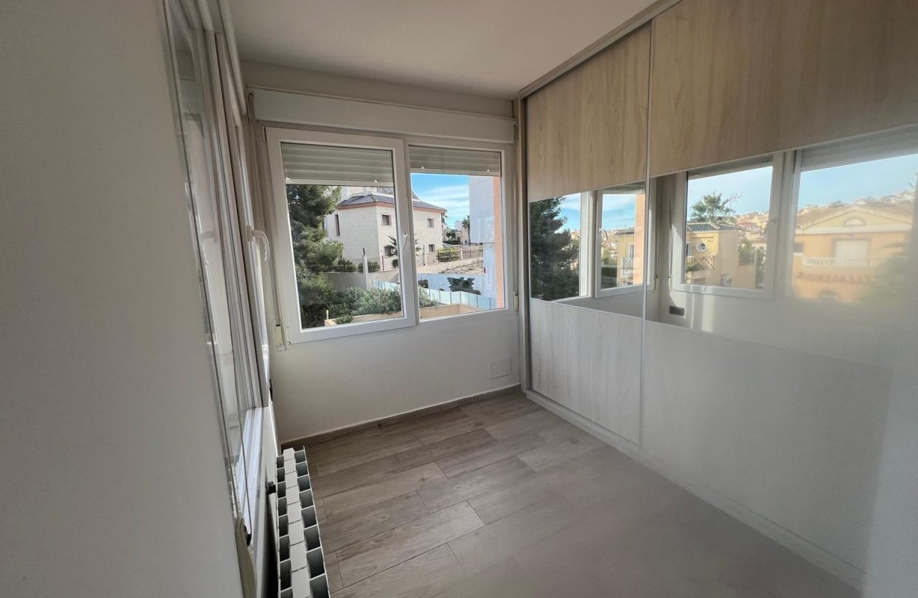 Herverkoop - Villa -
Orihuela Costa - Villamartín-las Filipinas