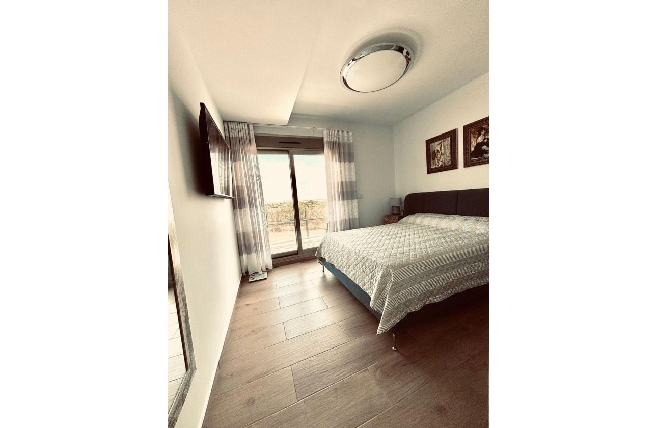 Herverkoop - Villa -
Orihuela Costa - Villamartín-las Filipinas