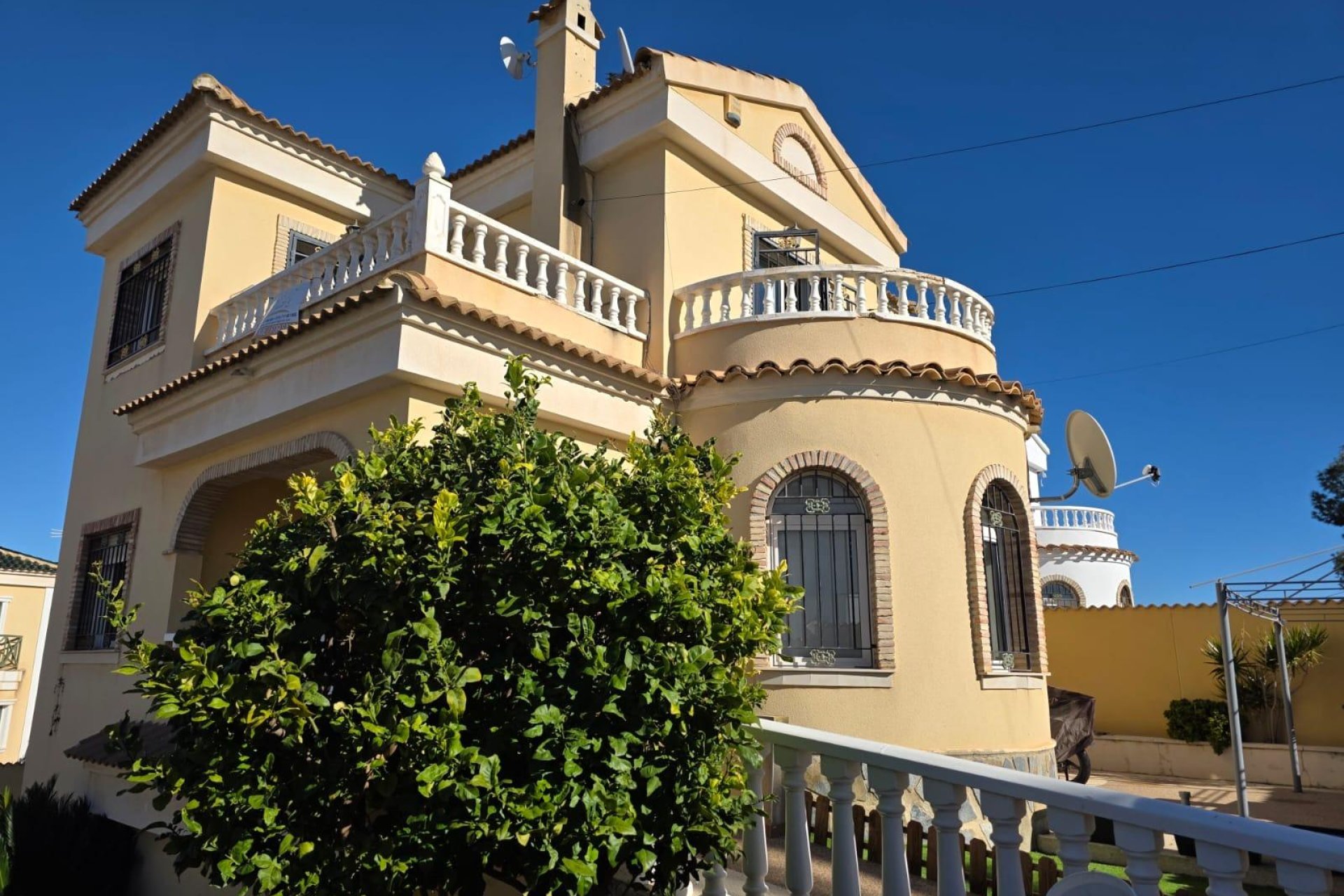 Herverkoop - Villa -
Orihuela Costa - Villamartín-las Filipinas