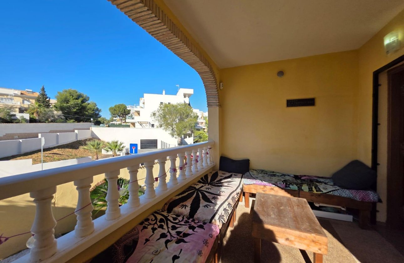 Herverkoop - Villa -
Orihuela Costa - Villamartín-las Filipinas
