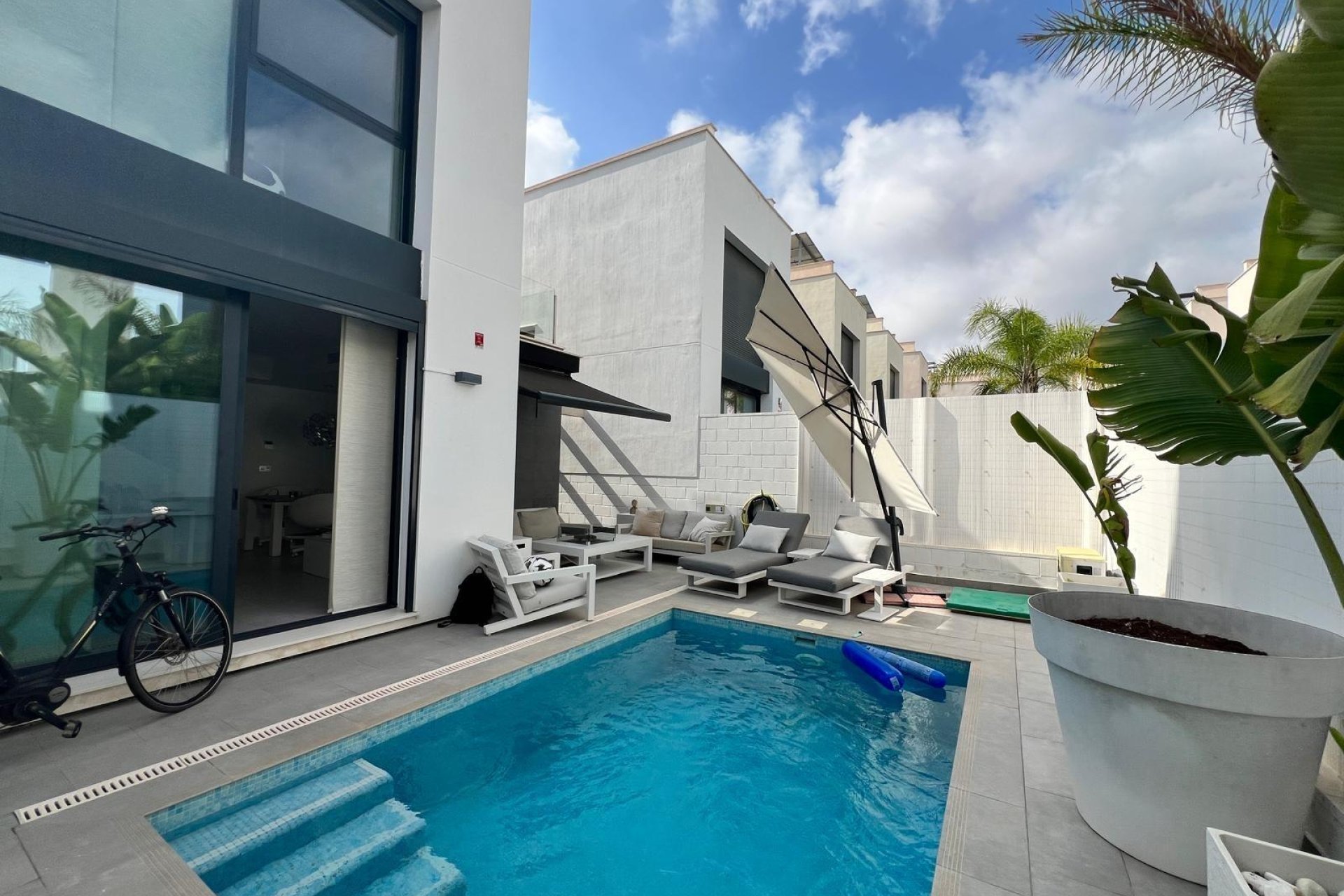 Herverkoop - Villa -
Orihuela Costa - Villamartín-las Filipinas