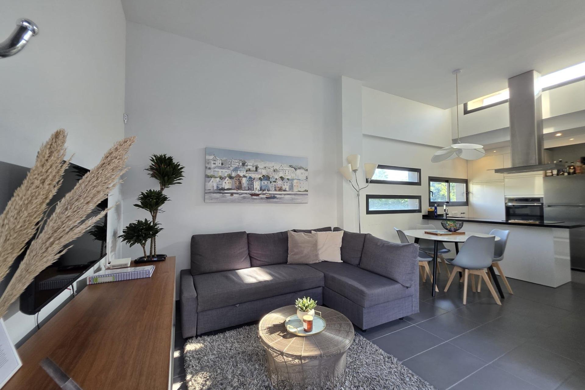 Herverkoop - Villa -
Orihuela Costa - Villamartín