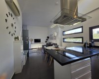 Herverkoop - Villa -
Orihuela Costa - Villamartín