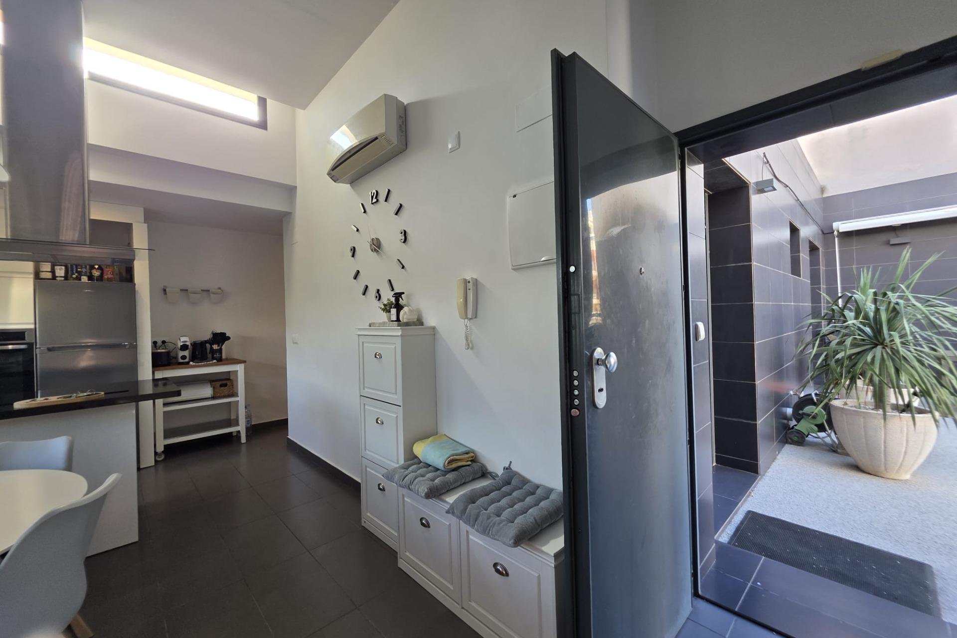 Herverkoop - Villa -
Orihuela Costa - Villamartín