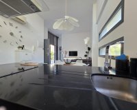 Herverkoop - Villa -
Orihuela Costa - Villamartín