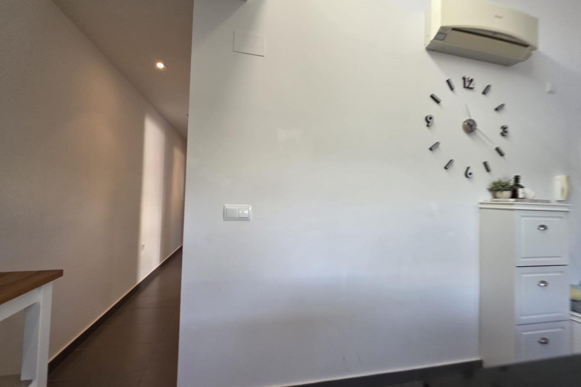 Herverkoop - Villa -
Orihuela Costa - Villamartín