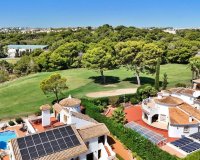 Herverkoop - Villa -
Orihuela Costa - Villamartín