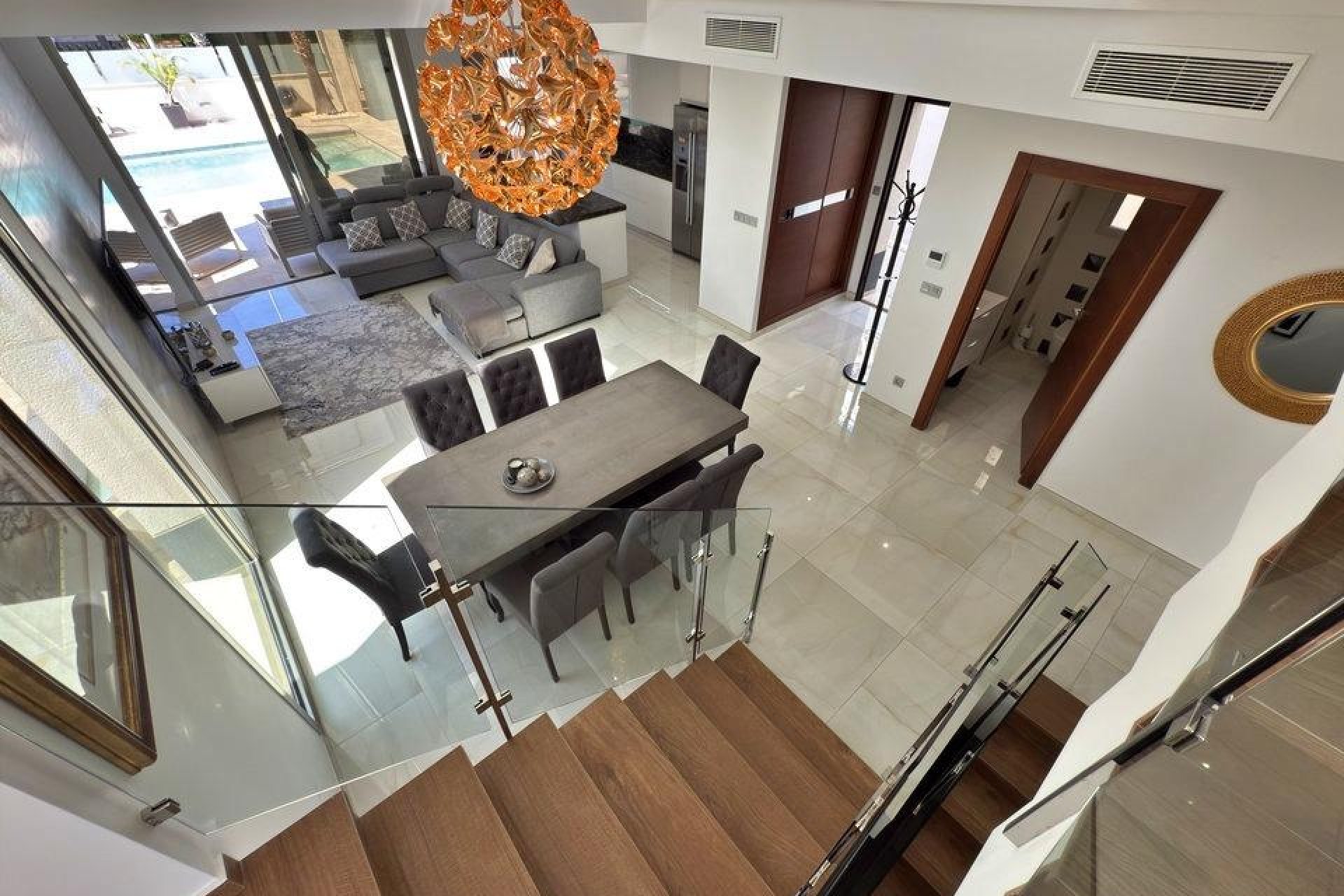 Herverkoop - Villa -
Orihuela Costa - Villamartín