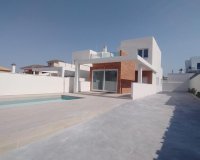 Herverkoop - Villa Penthouse -
Torrevieja - Aguas Nuevas