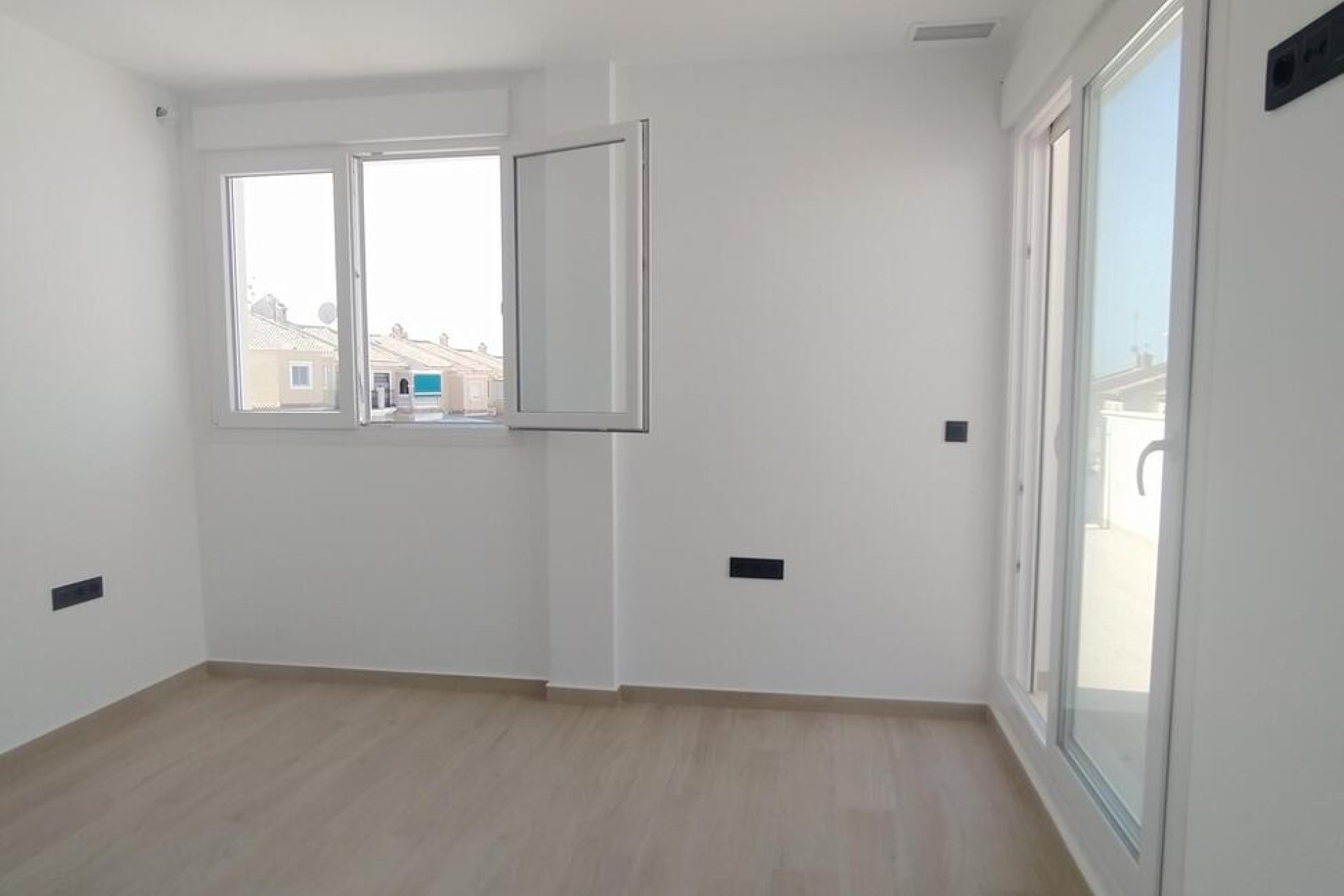 Herverkoop - Villa Penthouse -
Torrevieja - Aguas Nuevas