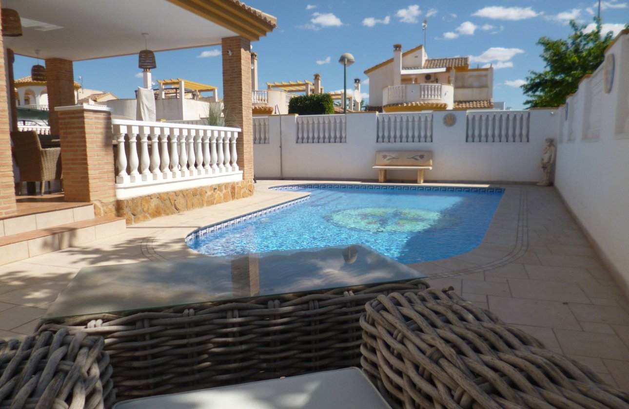 Herverkoop - Villa -
Pilar de la Horadada - Costa Blanca