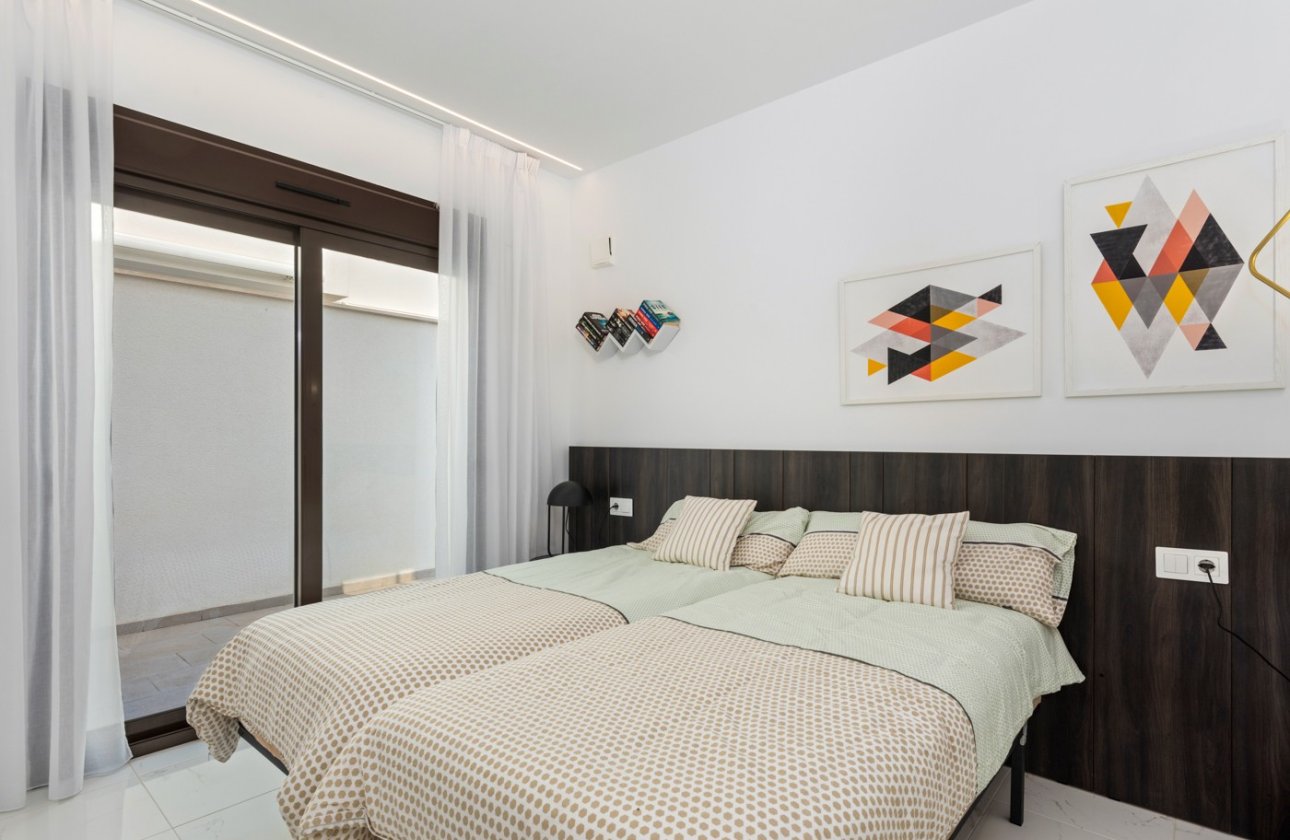 Herverkoop - Villa -
Pilar de la Horadada - Costa Blanca