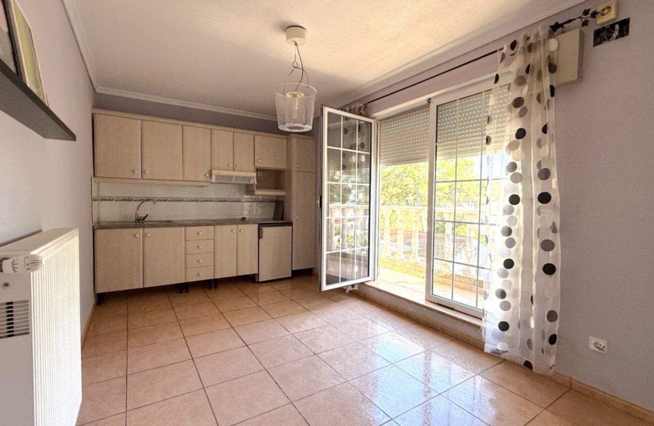 Herverkoop - Villa -
Pilar de la Horadada - Costa Blanca