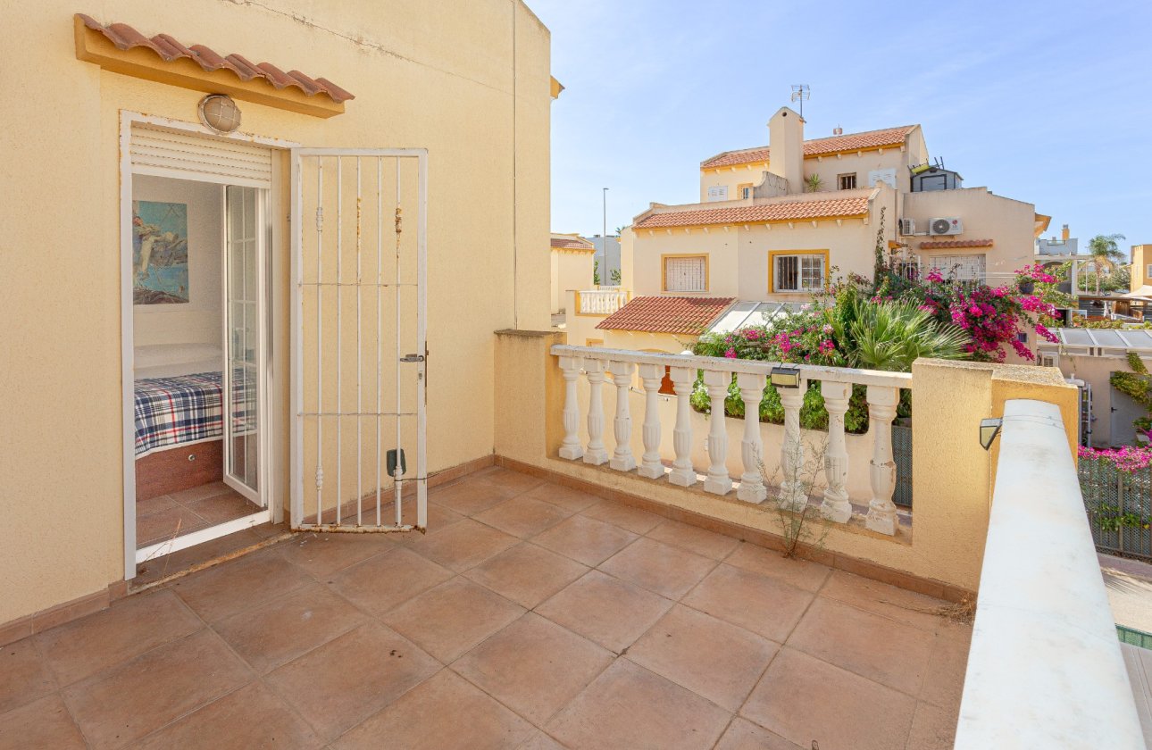 Herverkoop - Villa -
Pilar de la Horadada - Costa Blanca