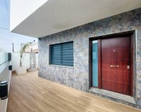 Herverkoop - Villa -
Pilar de la Horadada - Costa Blanca