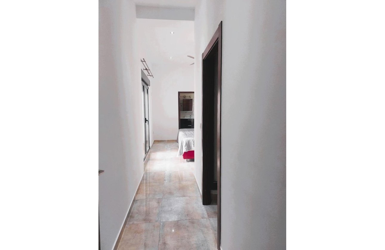 Herverkoop - Villa -
Pilar de la Horadada - Costa Blanca