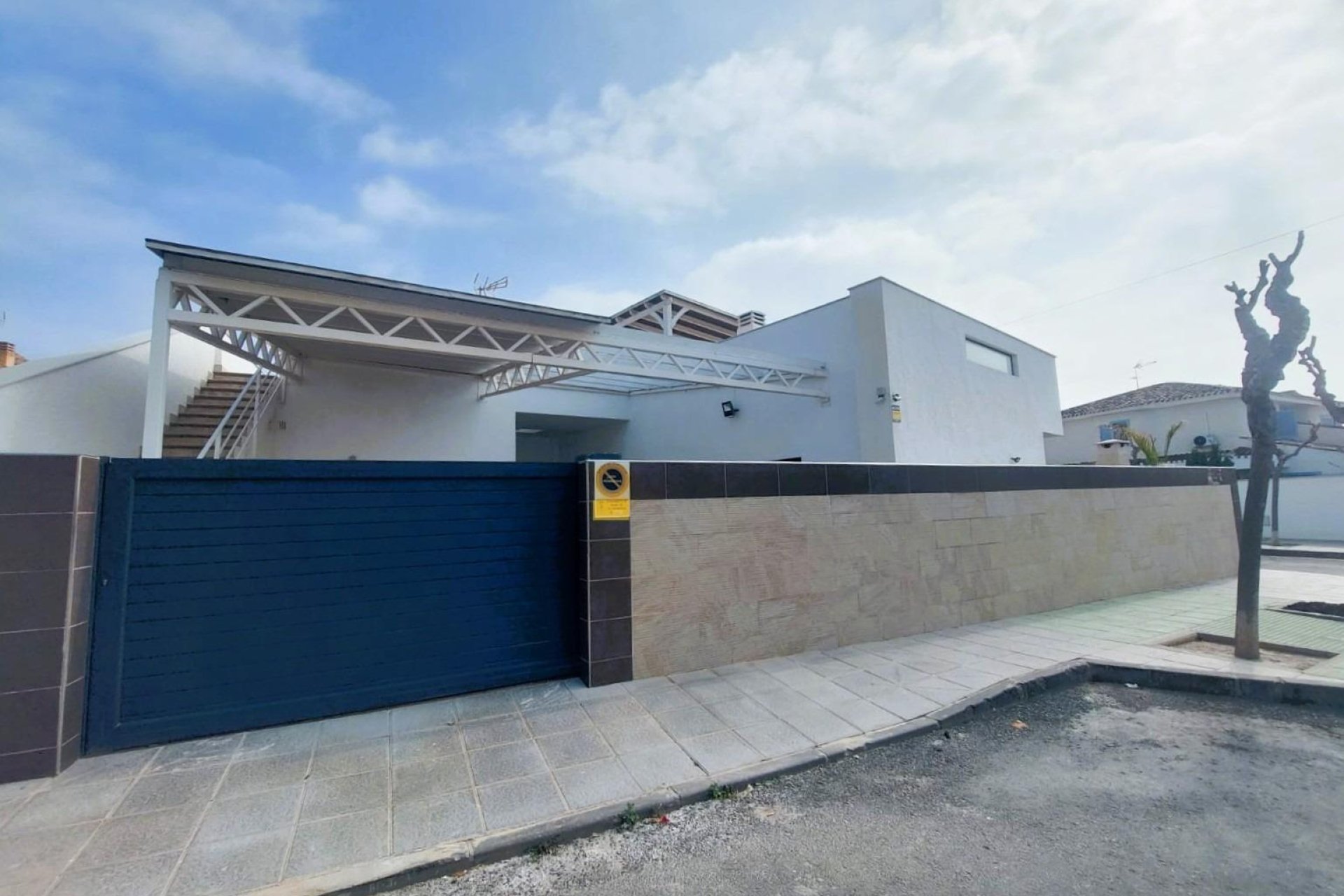 Herverkoop - Villa -
Pilar de la Horadada - Costa Blanca