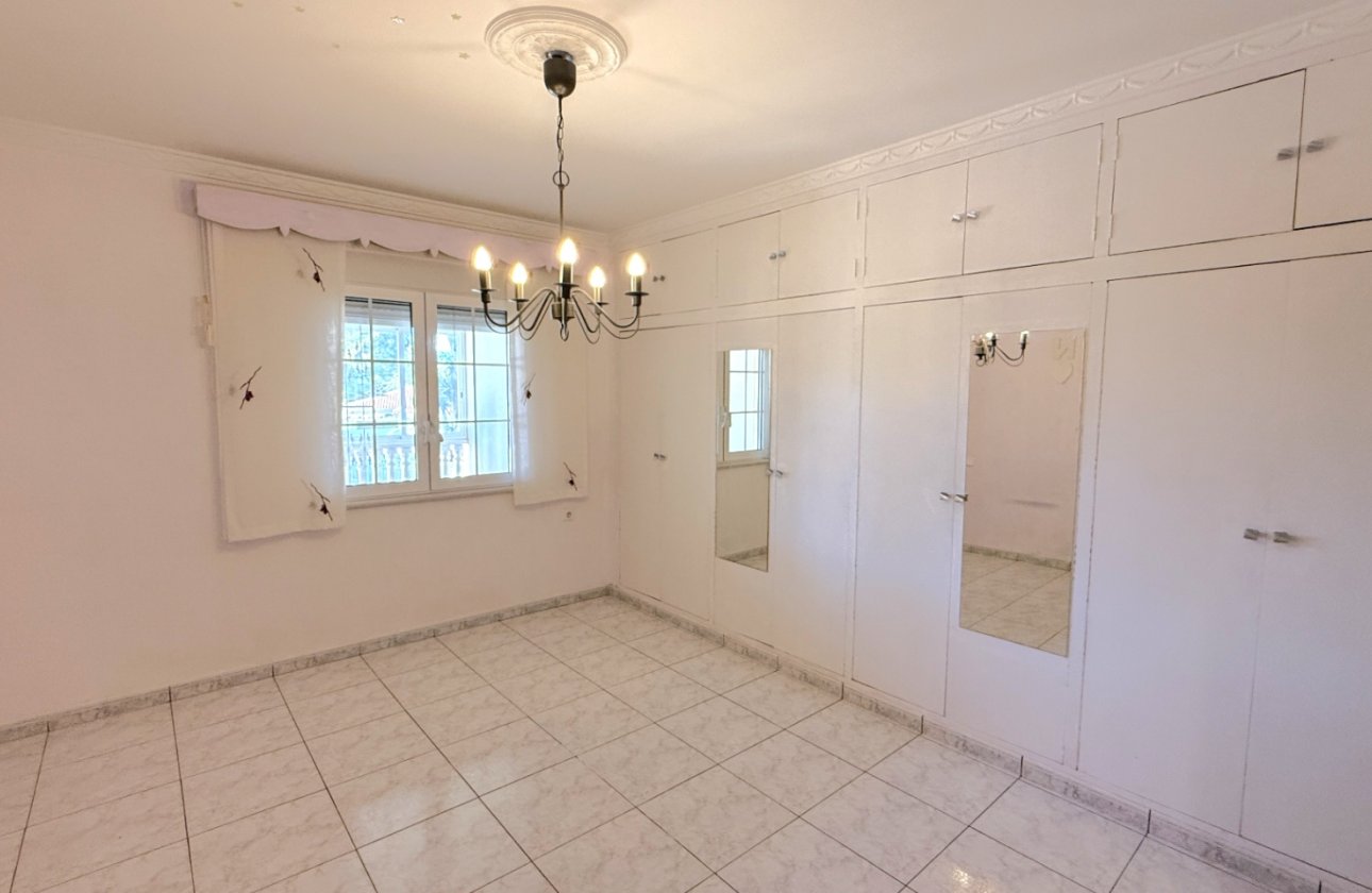 Herverkoop - Villa -
Pilar de la Horadada - Costa Blanca