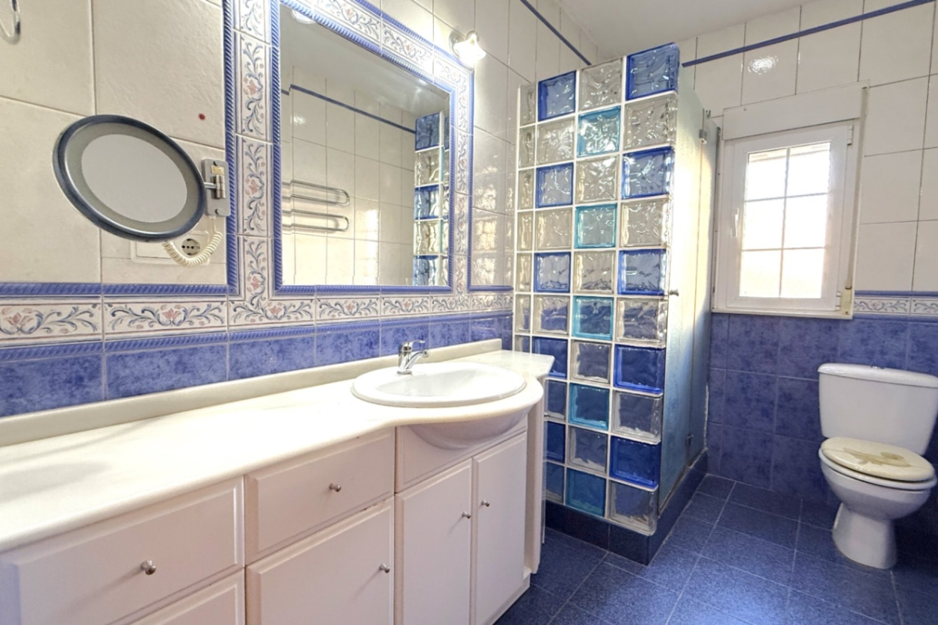 Herverkoop - Villa -
Pilar de la Horadada - Costa Blanca