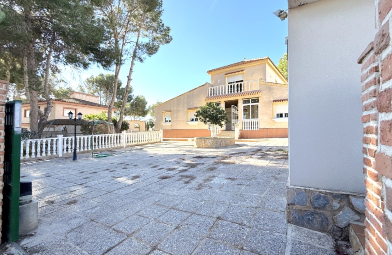 Herverkoop - Villa -
Pilar de la Horadada - Costa Blanca