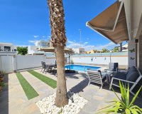 Herverkoop - Villa -
Pilar de la Horadada - Costa Blanca