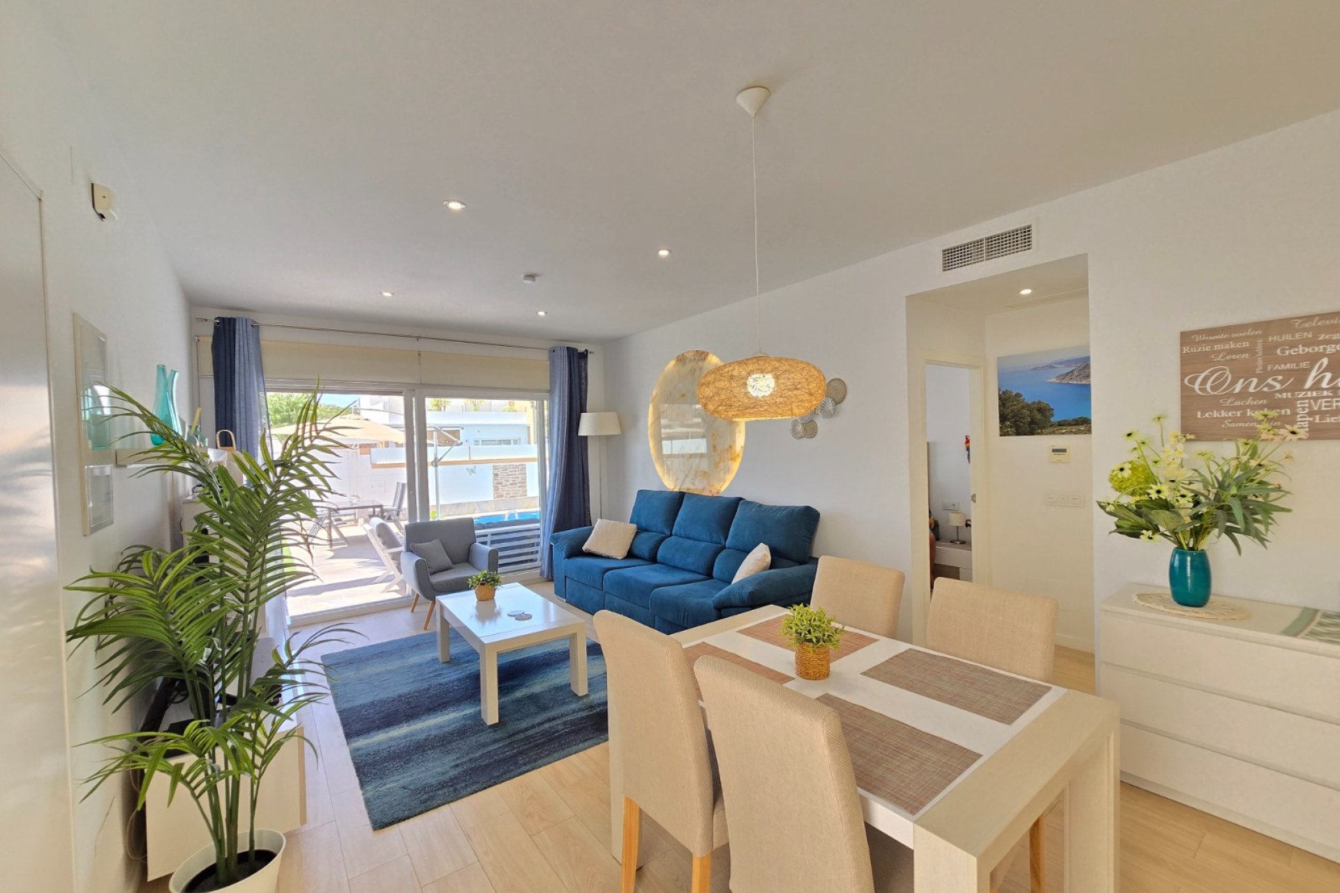 Herverkoop - Villa -
Pilar de la Horadada - Costa Blanca