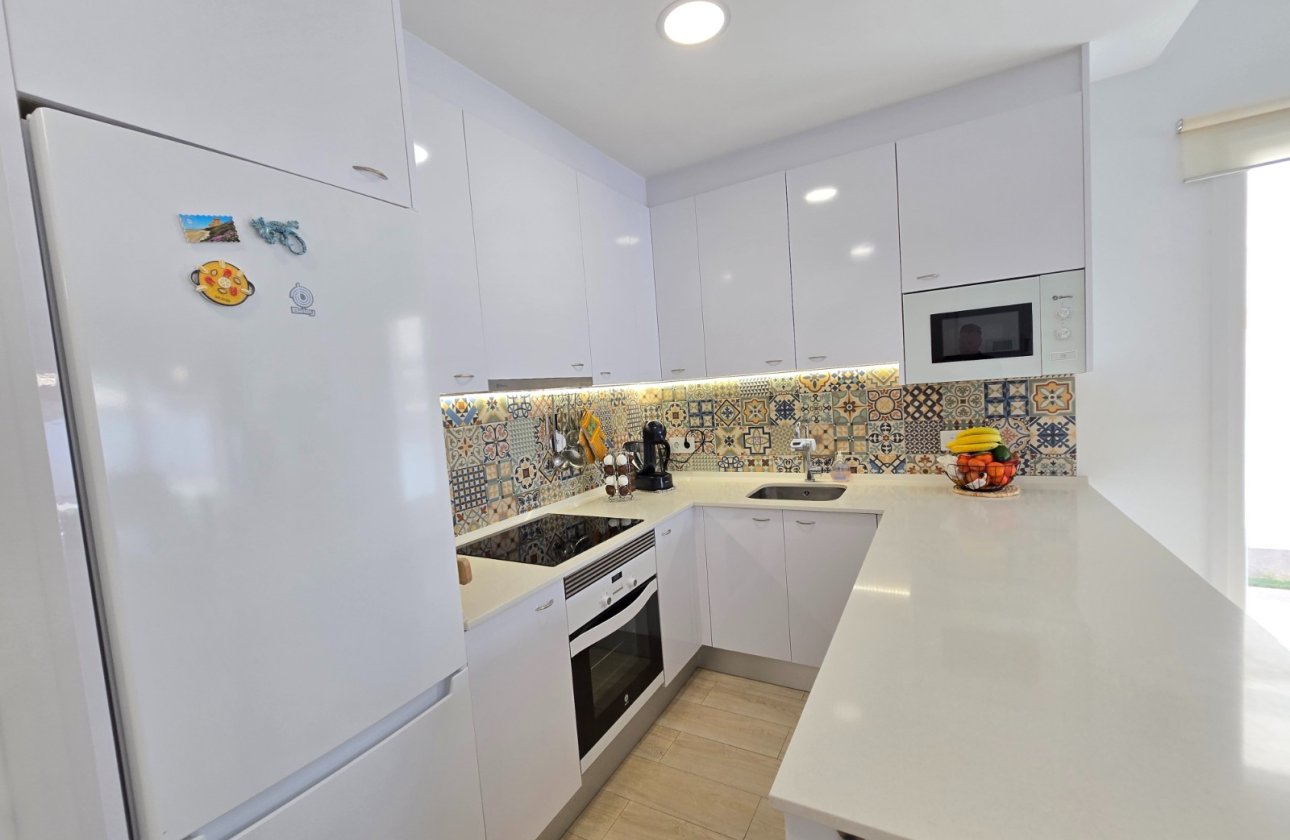 Herverkoop - Villa -
Pilar de la Horadada - Costa Blanca