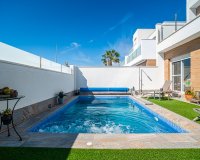 Herverkoop - Villa -
Pilar de la Horadada - Costa Blanca