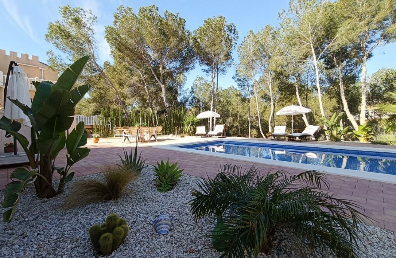 Herverkoop - Villa -
Pilar de la Horadada - Pinar de Campoverde