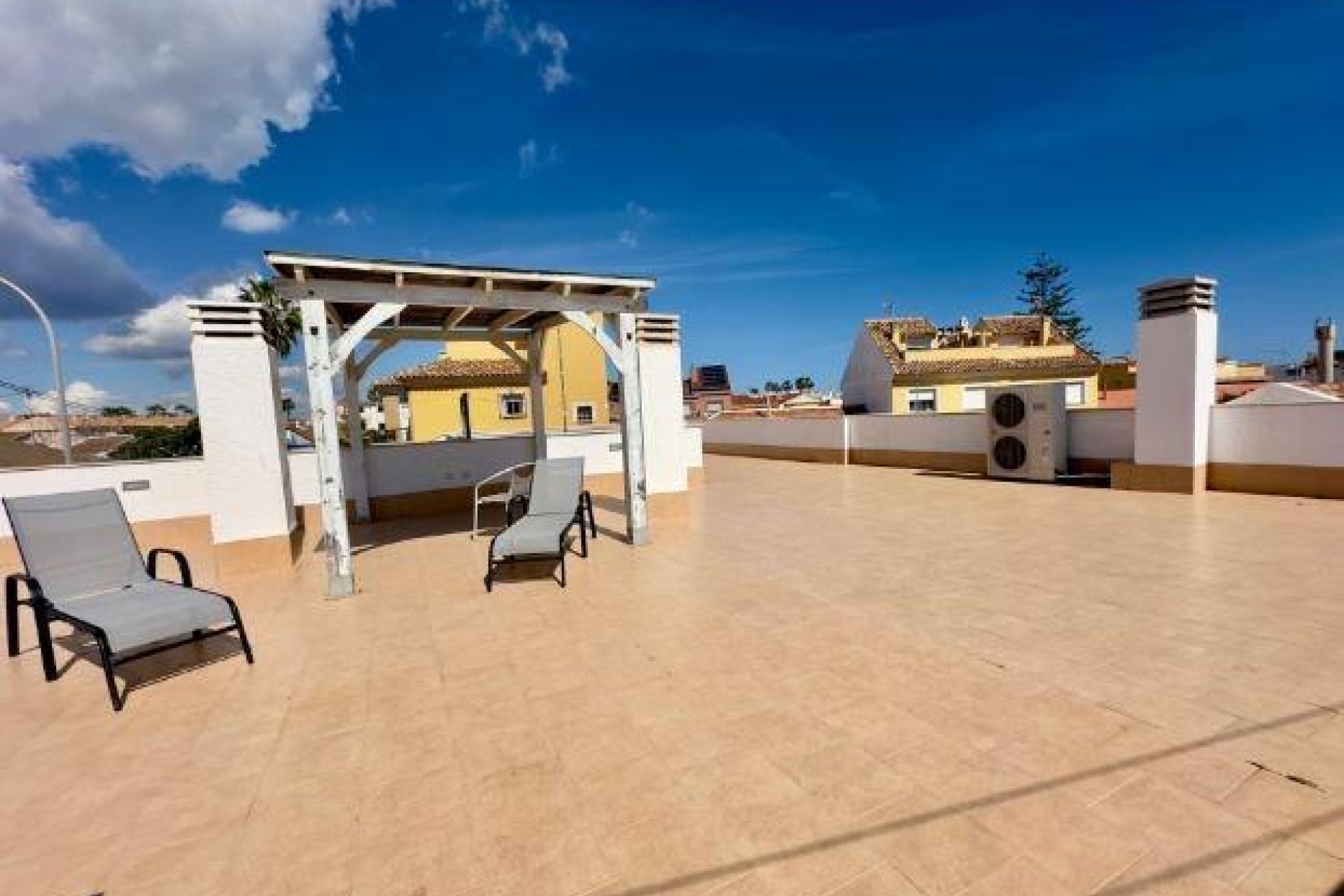 Herverkoop - Villa -
Pilar de la Horadada - Torre De La Horadada