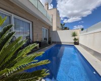 Herverkoop - Villa -
Pilar de la Horadada - Zona Pueblo