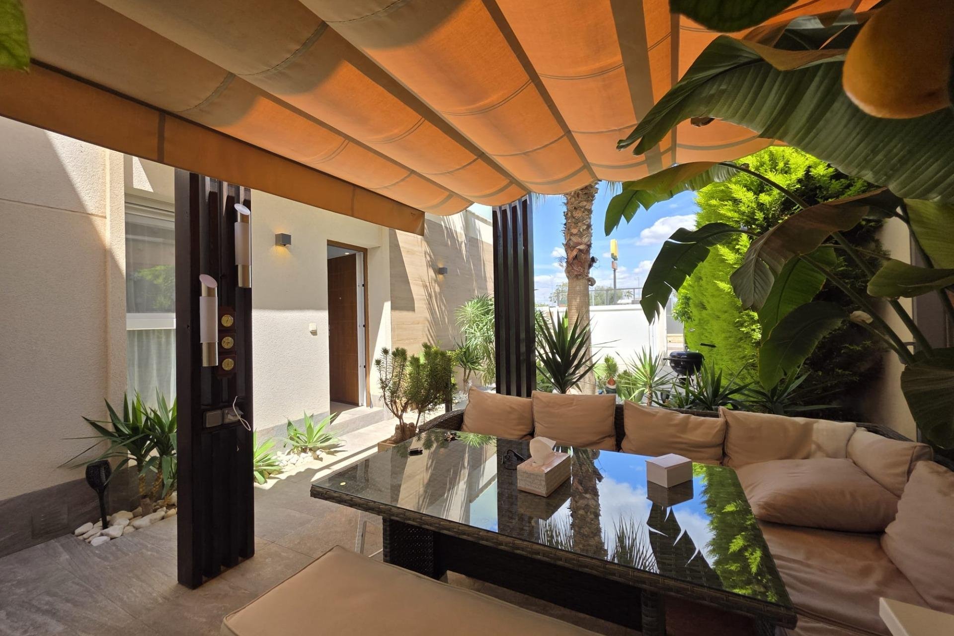 Herverkoop - Villa -
Pilar de la Horadada - Zona Pueblo